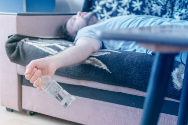 Вывод из запоя в Усть-Кинельском